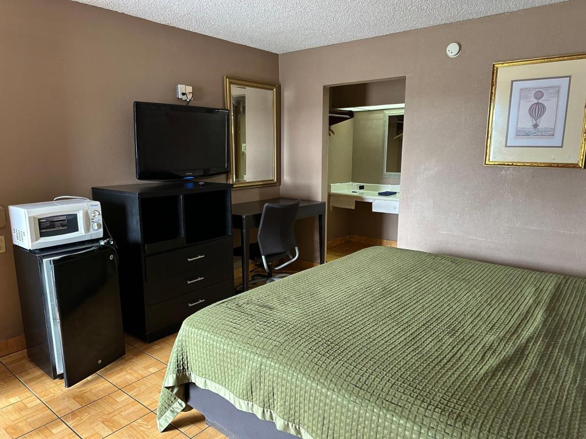 Lone Star Inn & Suites Harlingen Kültér fotó